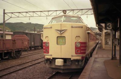 ��k ���Ȃ�4��