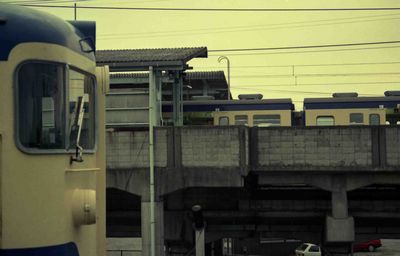 ��� ���\����Ă���O�[���Ɠ������z�[��