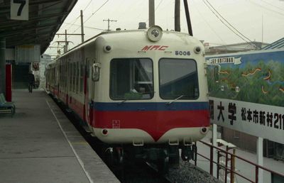 ���{ ���{�d�S