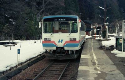 �k�Z 30 �i�K��5