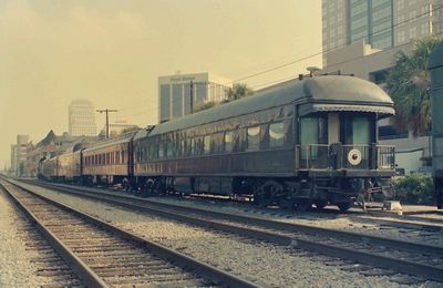 �`���[�`�E�X�g���[�g�E�X�e�[�V����