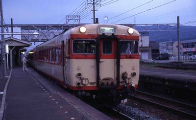 �փ��� �������