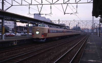 �s�� �ɂ����T��