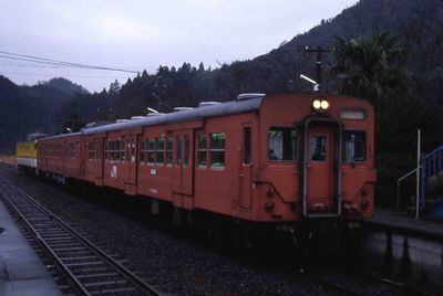 �a�� 728D �L�n30 82